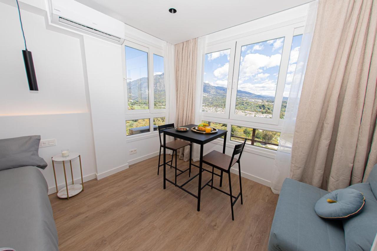 Modern With Stunning Views Appartamento Marbella